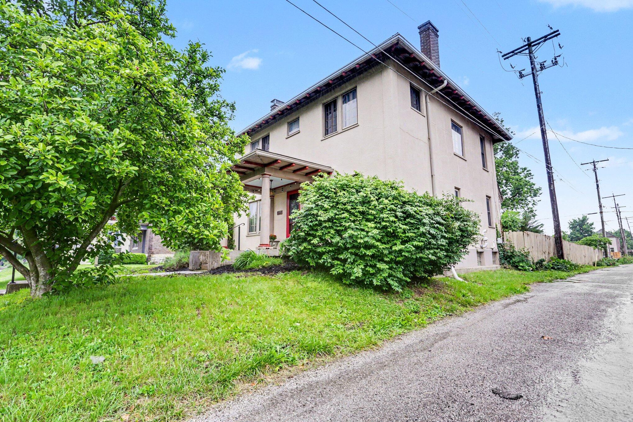 1403 Bryden Road