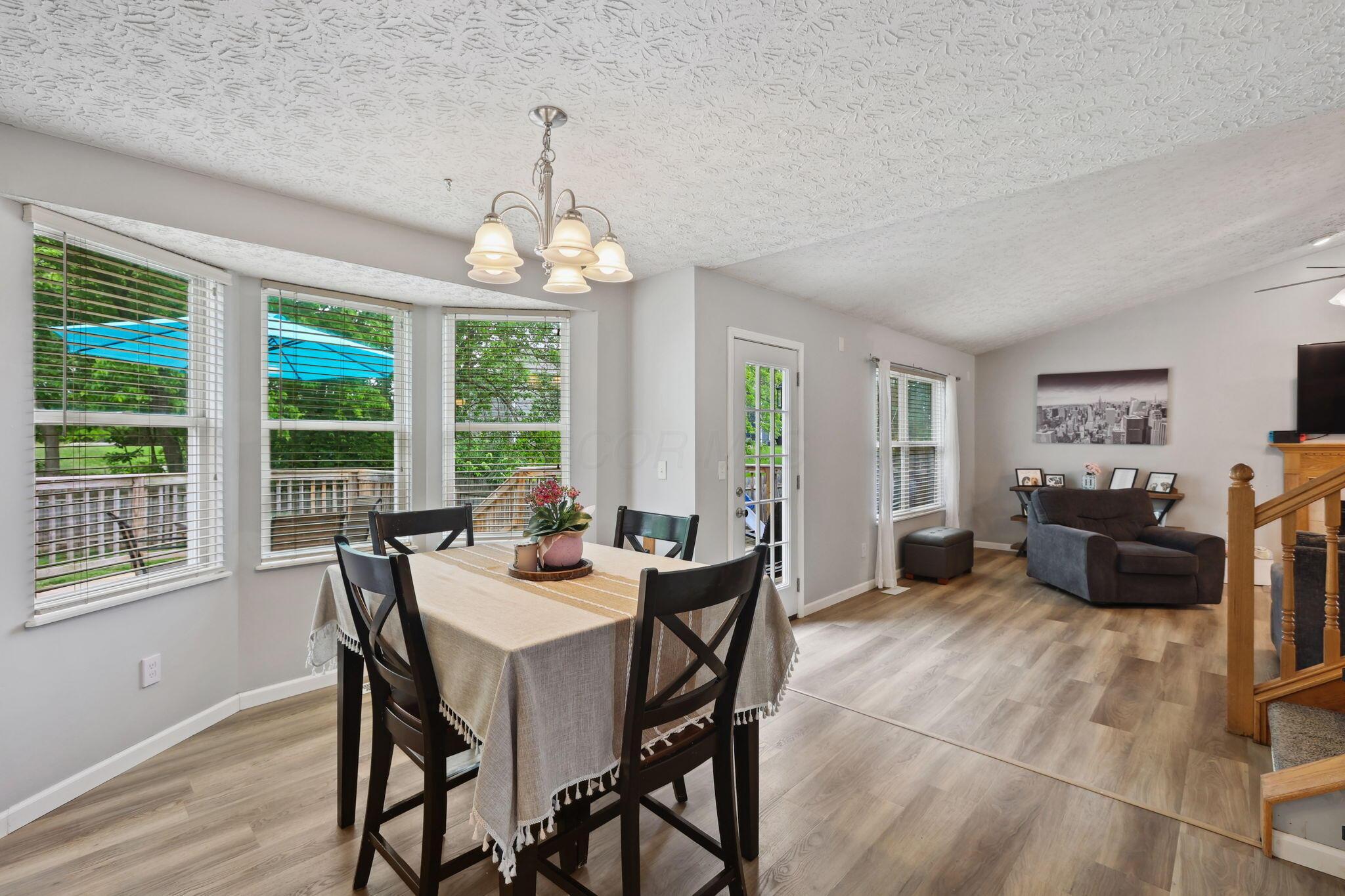 2093 Winding Hollow Drive, Grove City, Ohio image 14