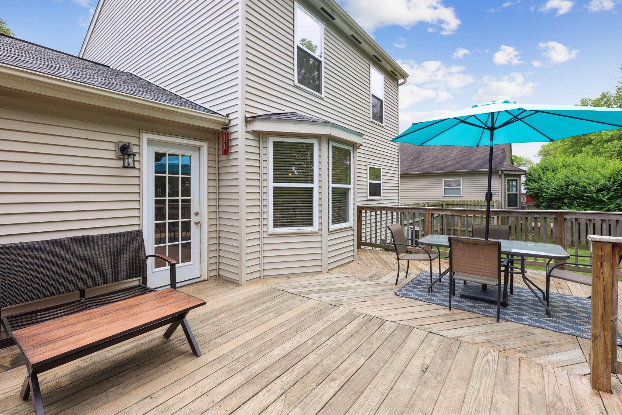 2093 Winding Hollow Drive, Grove City, Ohio image 46