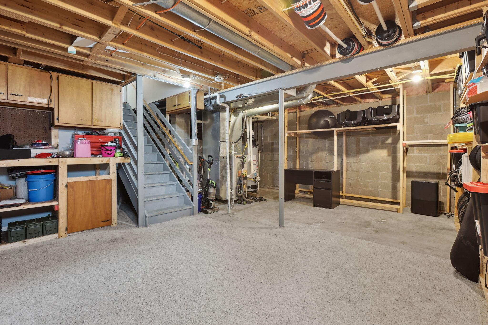 2093 Winding Hollow Drive, Grove City, Ohio image 40