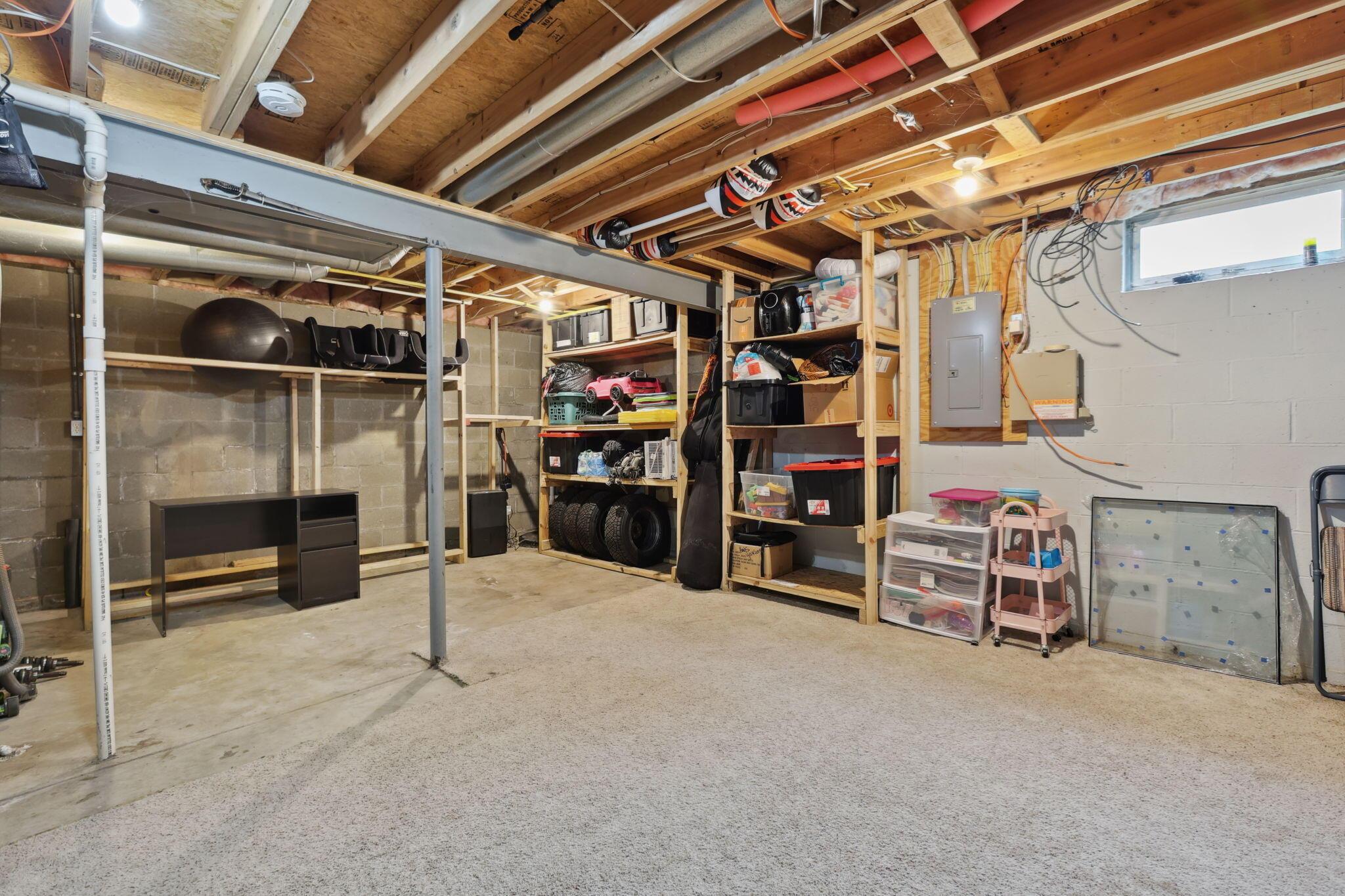 2093 Winding Hollow Drive, Grove City, Ohio image 41