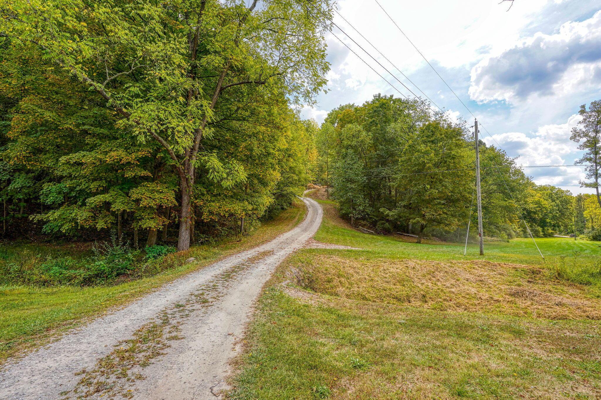 19248 State Route 328, New Plymouth, Ohio image 10