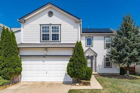 Photo of 1098 Goldeneye Drive, Blacklick, OH 43004 (MLS # 226001957)