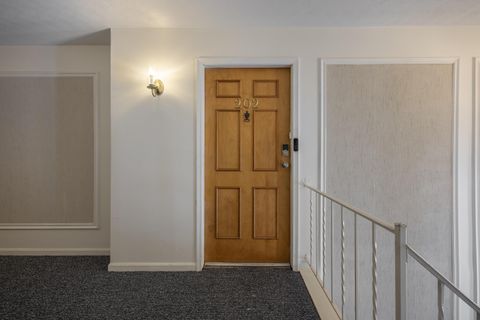 Tiny photo for 5275 Portland Street 202 #202, Columbus, OH 43235 (MLS # 226002869)