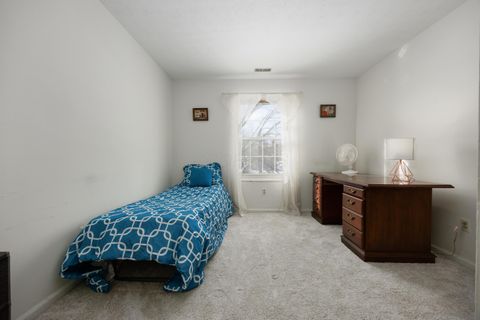 Tiny photo for 5275 Portland Street 202 #202, Columbus, OH 43235 (MLS # 226002869)