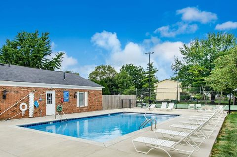 Tiny photo for 5275 Portland Street 202 #202, Columbus, OH 43235 (MLS # 226002869)