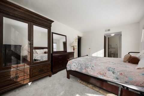 Tiny photo for 5275 Portland Street 202 #202, Columbus, OH 43235 (MLS # 226002869)