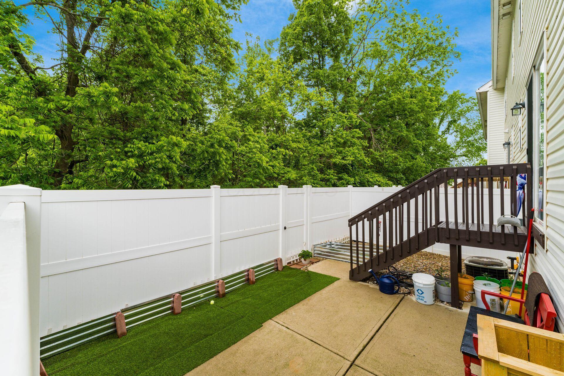 8278 Catalpa Ridge Drive, Blacklick, Ohio image 29