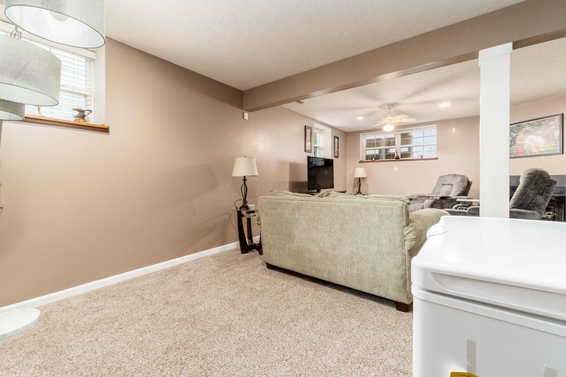 8278 Catalpa Ridge Drive, Blacklick, Ohio image 19