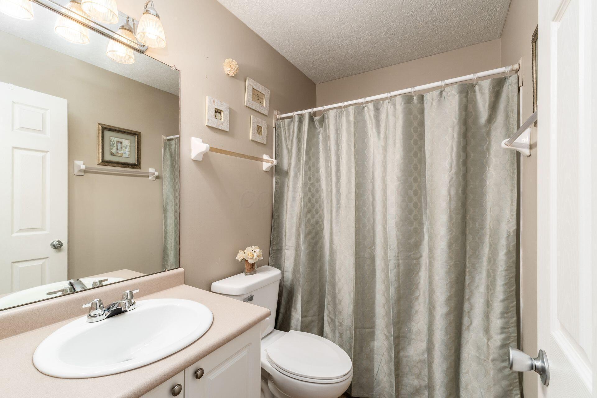 8278 Catalpa Ridge Drive, Blacklick, Ohio image 22