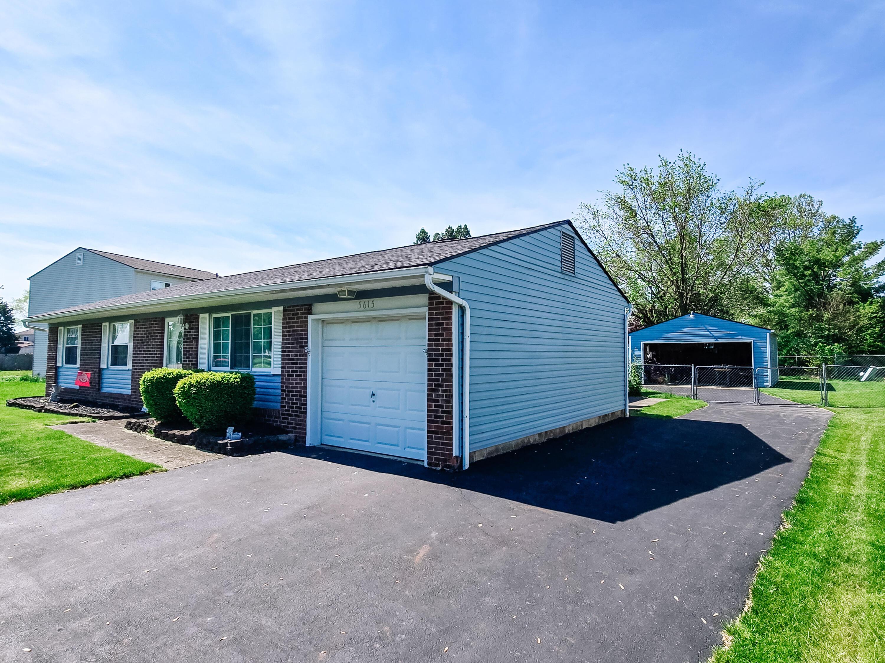5615 Nike Drive, Hilliard, Ohio image 2