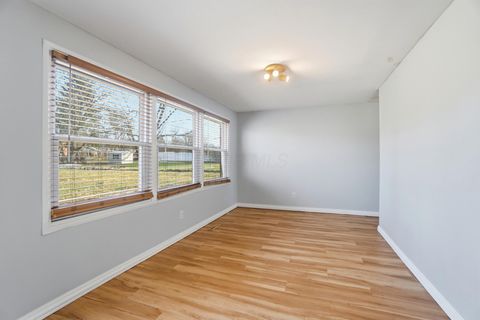 Tiny photo for 95 Goldengate Drive, Dayton, OH 45459 (MLS # 225046399)