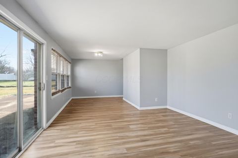 Tiny photo for 95 Goldengate Drive, Dayton, OH 45459 (MLS # 225046399)