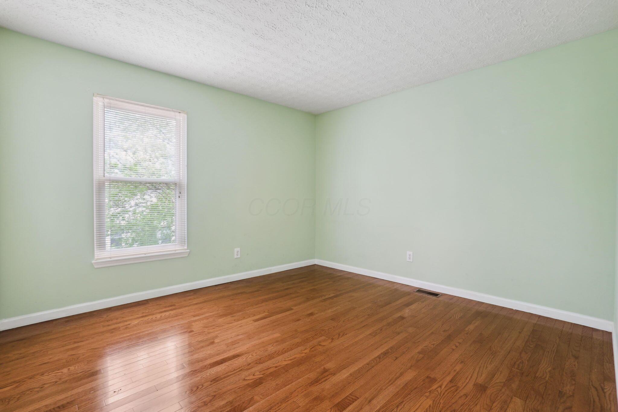 921 Dianthus Court, Reynoldsburg, Ohio image 32
