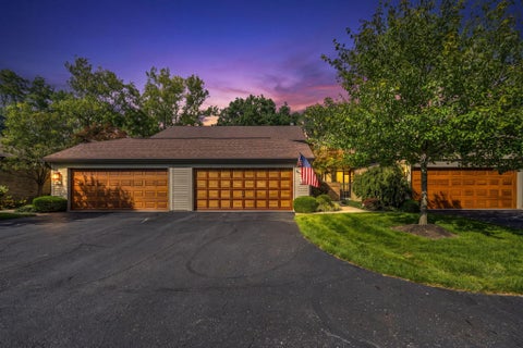 Tiny photo for 1114 Strathaven Drive N 5C #5C, Worthington, OH 43085 (MLS # 226033979)