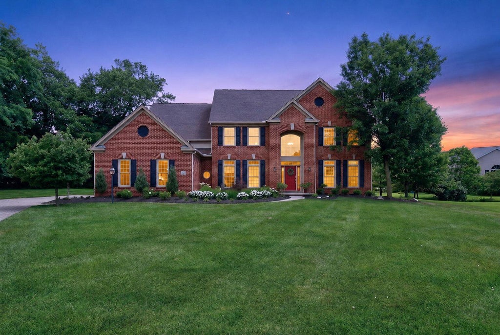 Photo of 6866 Mcdougal Court, Dublin, OH 43017 (MLS # 226025313)