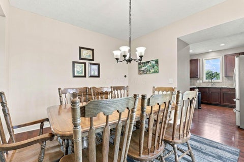 Tiny photo for 516 Greenwood Loop, Newark, OH 43055 (MLS # 226035602)