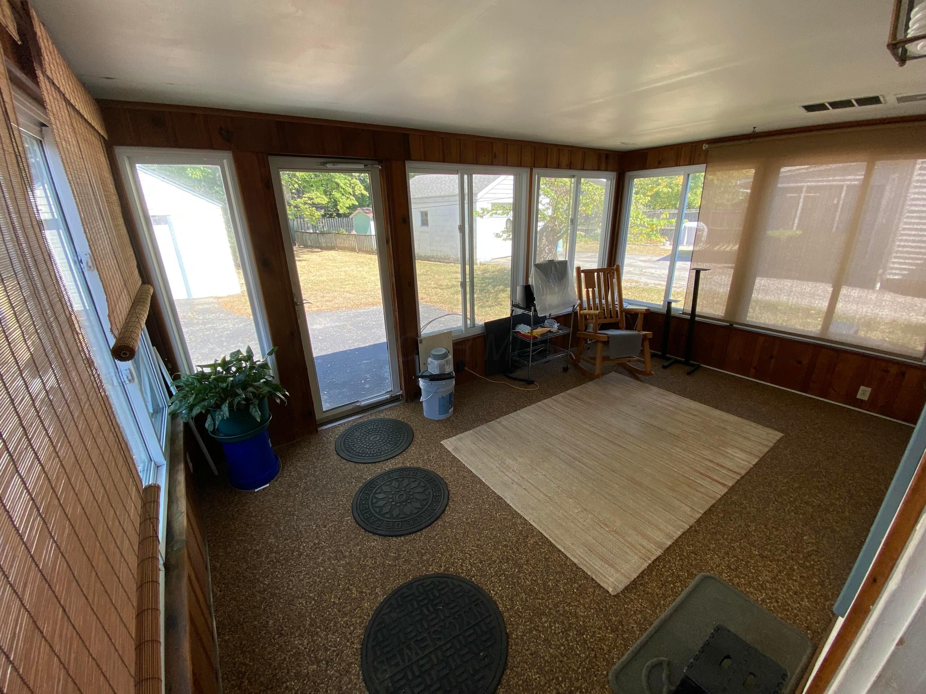 Columbus, Ohio 43214, United States, 3 Bedrooms Bedrooms, ,2 BathroomsBathrooms,Residential,Active,189373