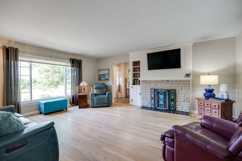 Tiny photo for 408 Tuttle Road, Springfield, OH 45503 (MLS # 225037695)