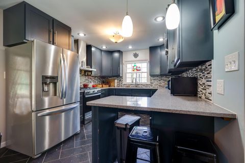 Tiny photo for 408 Tuttle Road, Springfield, OH 45503 (MLS # 225037695)