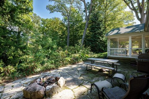 Tiny photo for 408 Tuttle Road, Springfield, OH 45503 (MLS # 225037695)