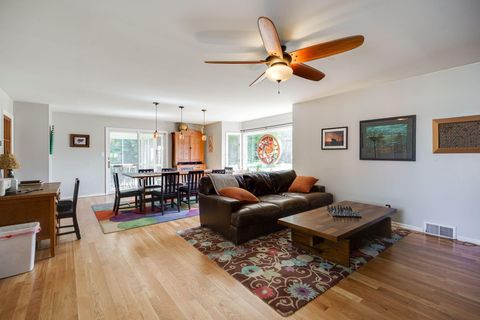 Tiny photo for 408 Tuttle Road, Springfield, OH 45503 (MLS # 225037695)