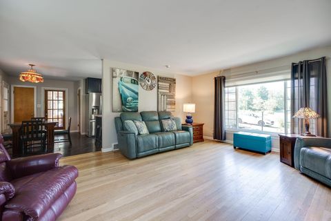 Tiny photo for 408 Tuttle Road, Springfield, OH 45503 (MLS # 225037695)
