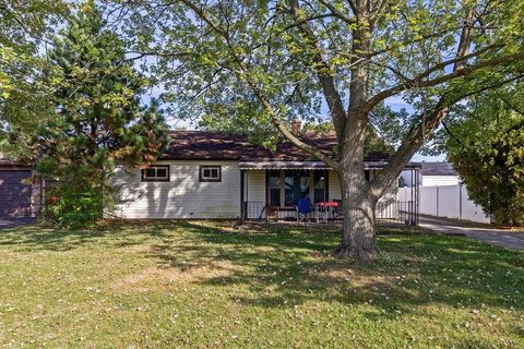 Tiny photo for 4370 Maplegrove Drive, Grove City, OH 43123 (MLS # 225039484)
