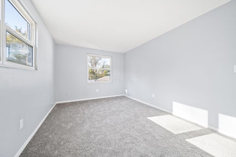 Tiny photo for 2538 Nassau Drive 29B #29B, Columbus, OH 43232 (MLS # 226039777)