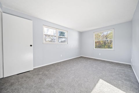 Tiny photo for 2538 Nassau Drive 29B #29B, Columbus, OH 43232 (MLS # 226039777)