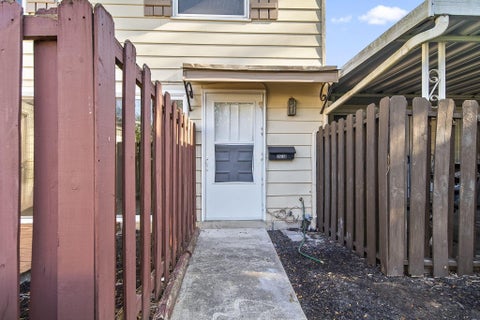 Tiny photo for 2538 Nassau Drive 29B #29B, Columbus, OH 43232 (MLS # 226039777)