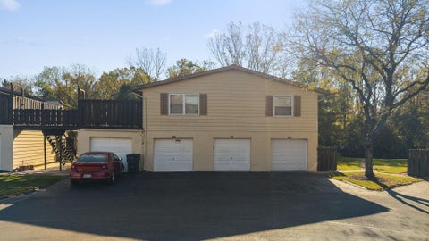 Tiny photo for 2538 Nassau Drive 29B #29B, Columbus, OH 43232 (MLS # 226039777)