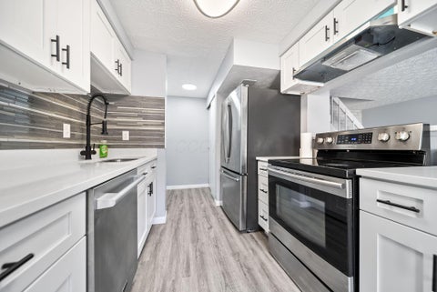 Tiny photo for 2538 Nassau Drive 29B #29B, Columbus, OH 43232 (MLS # 226039777)