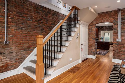 Tiny photo for 543 Mohawk Street, Columbus, OH 43206 (MLS # 226014188)