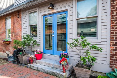 Tiny photo for 543 Mohawk Street, Columbus, OH 43206 (MLS # 226014188)