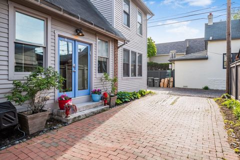 Tiny photo for 543 Mohawk Street, Columbus, OH 43206 (MLS # 226014188)