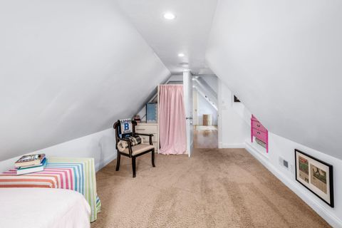 Tiny photo for 543 Mohawk Street, Columbus, OH 43206 (MLS # 226014188)