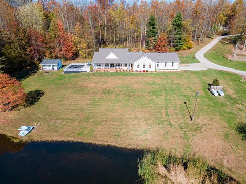 Photo of 46141 County Road 55, Coshocton, OH 43812 (MLS # 225041881)