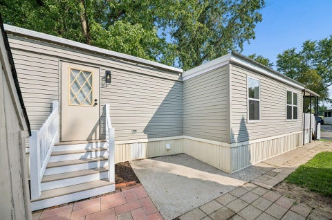 Tiny photo for 239 Norman Lane, Reynoldsburg, OH 43068 (MLS # 226033879)