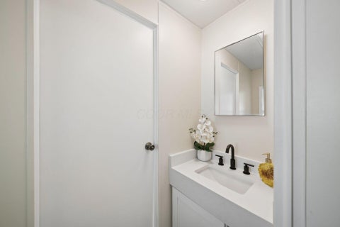 Tiny photo for 239 Norman Lane, Reynoldsburg, OH 43068 (MLS # 226033879)