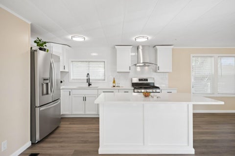 Tiny photo for 239 Norman Lane, Reynoldsburg, OH 43068 (MLS # 226033879)