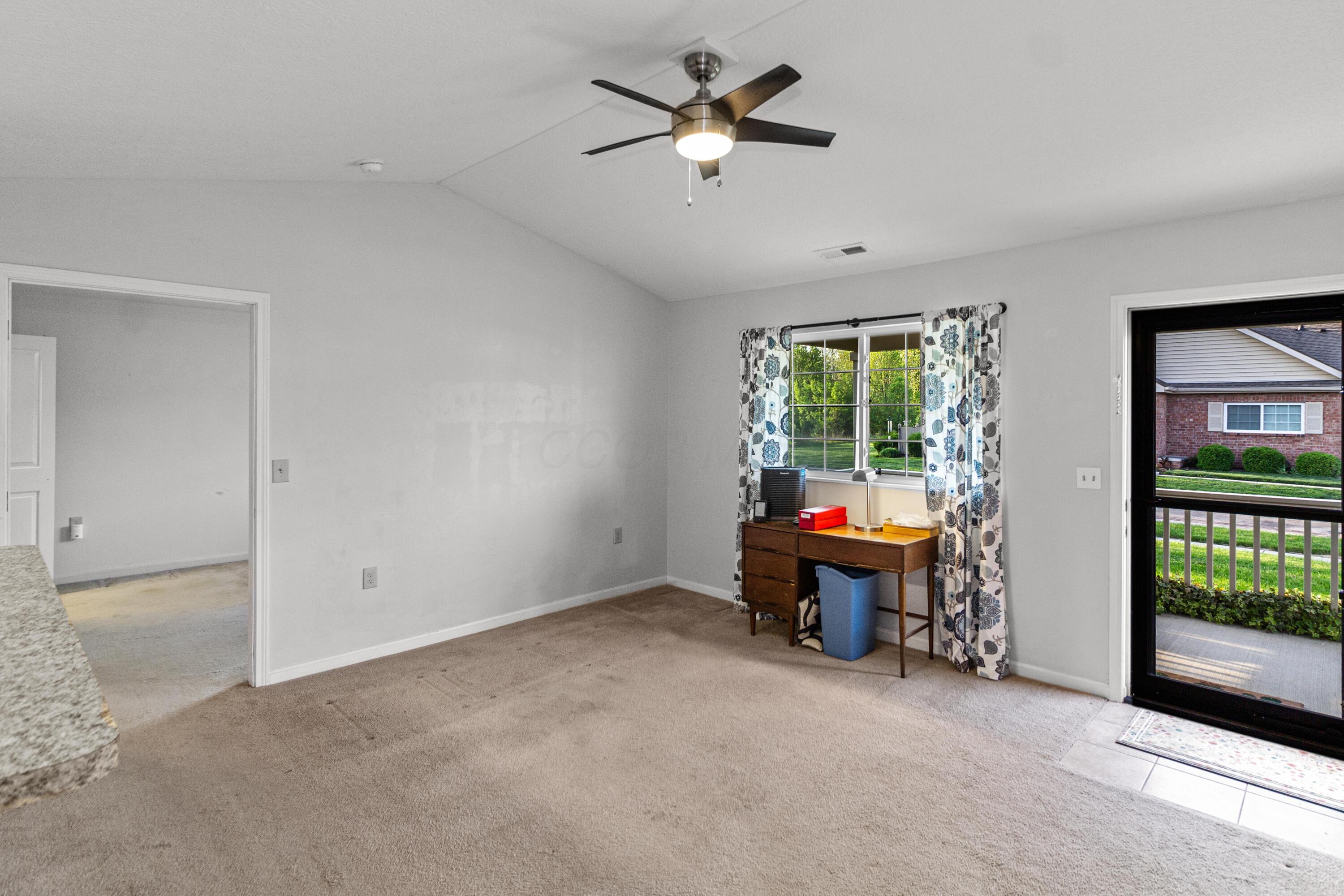4343 Cobbleton Grove Circle, Canal Winchester, Ohio image 2