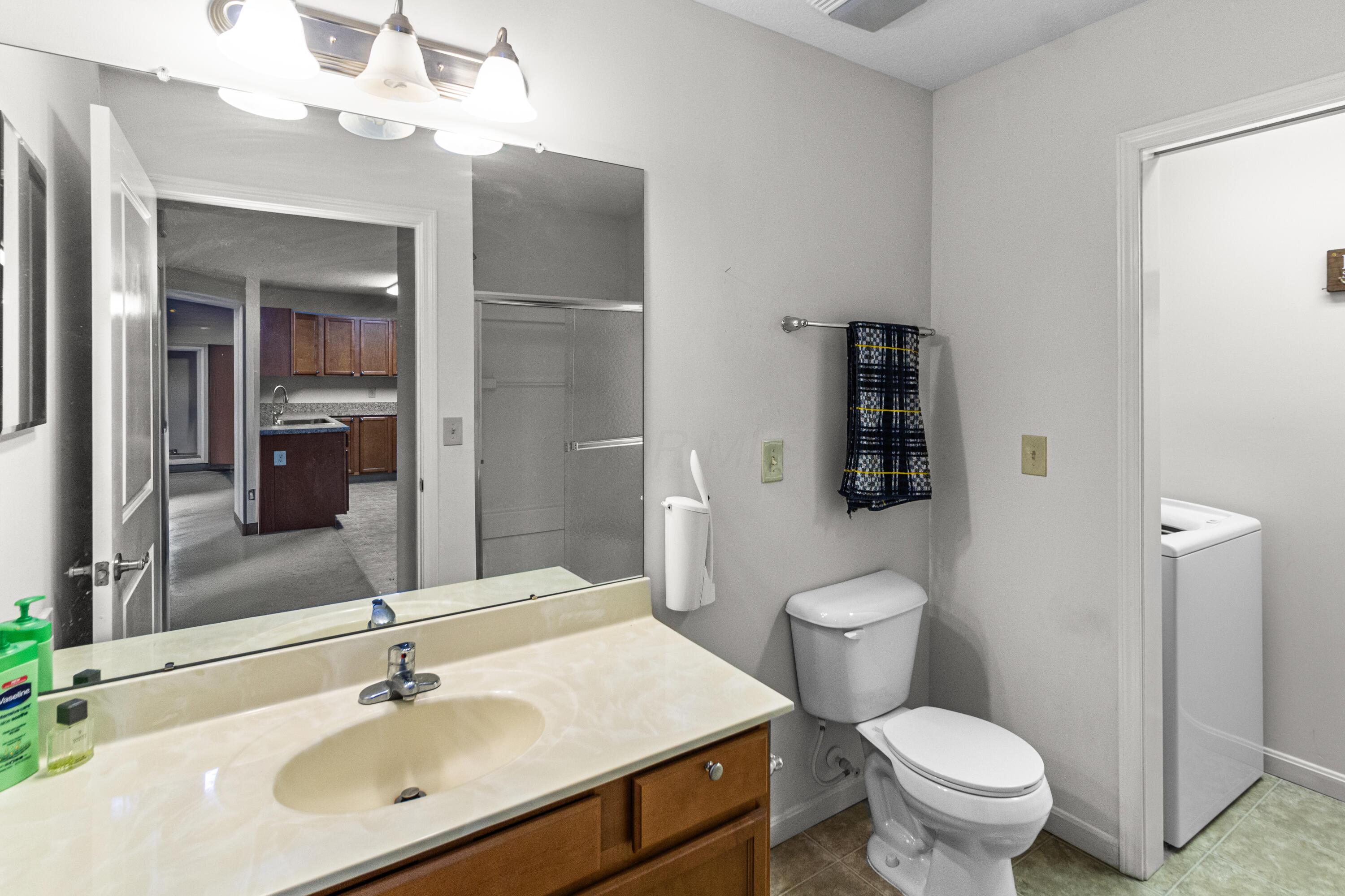 4343 Cobbleton Grove Circle, Canal Winchester, Ohio image 12