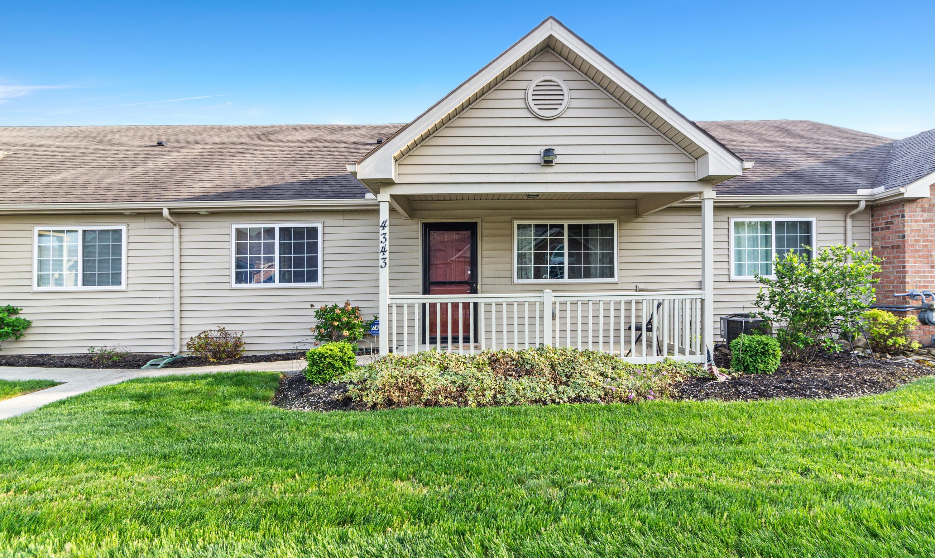 4343 Cobbleton Grove Circle, Canal Winchester, Ohio image 1