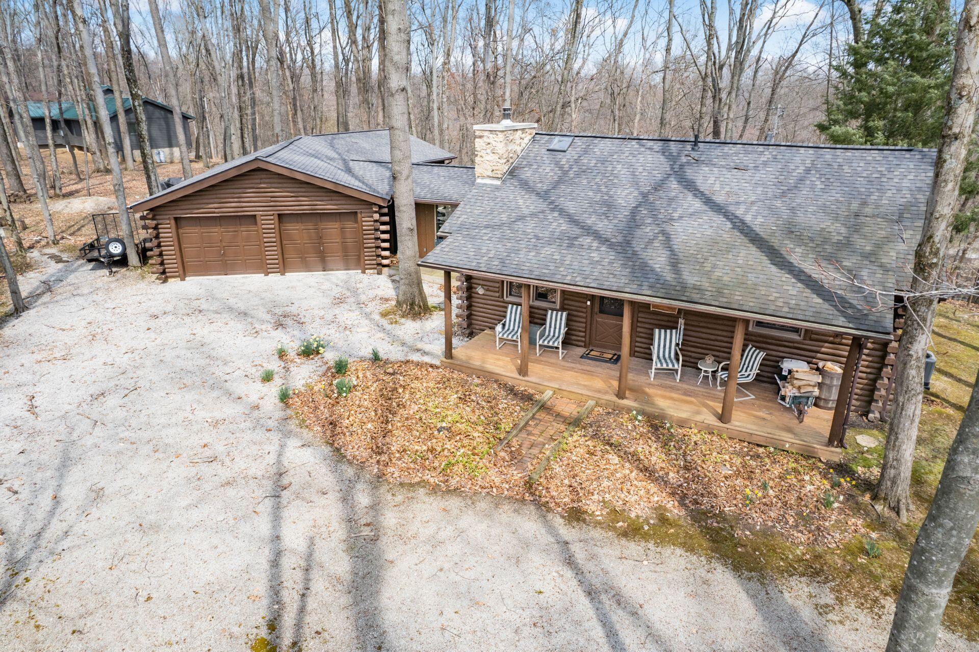 1060 Fox Lane, Sugar Grove, Ohio image 35