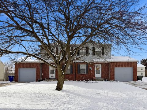 Photo of 6323-6325 Upperridge Drive, Canal Winchester, OH 43110 (MLS # 225045701)