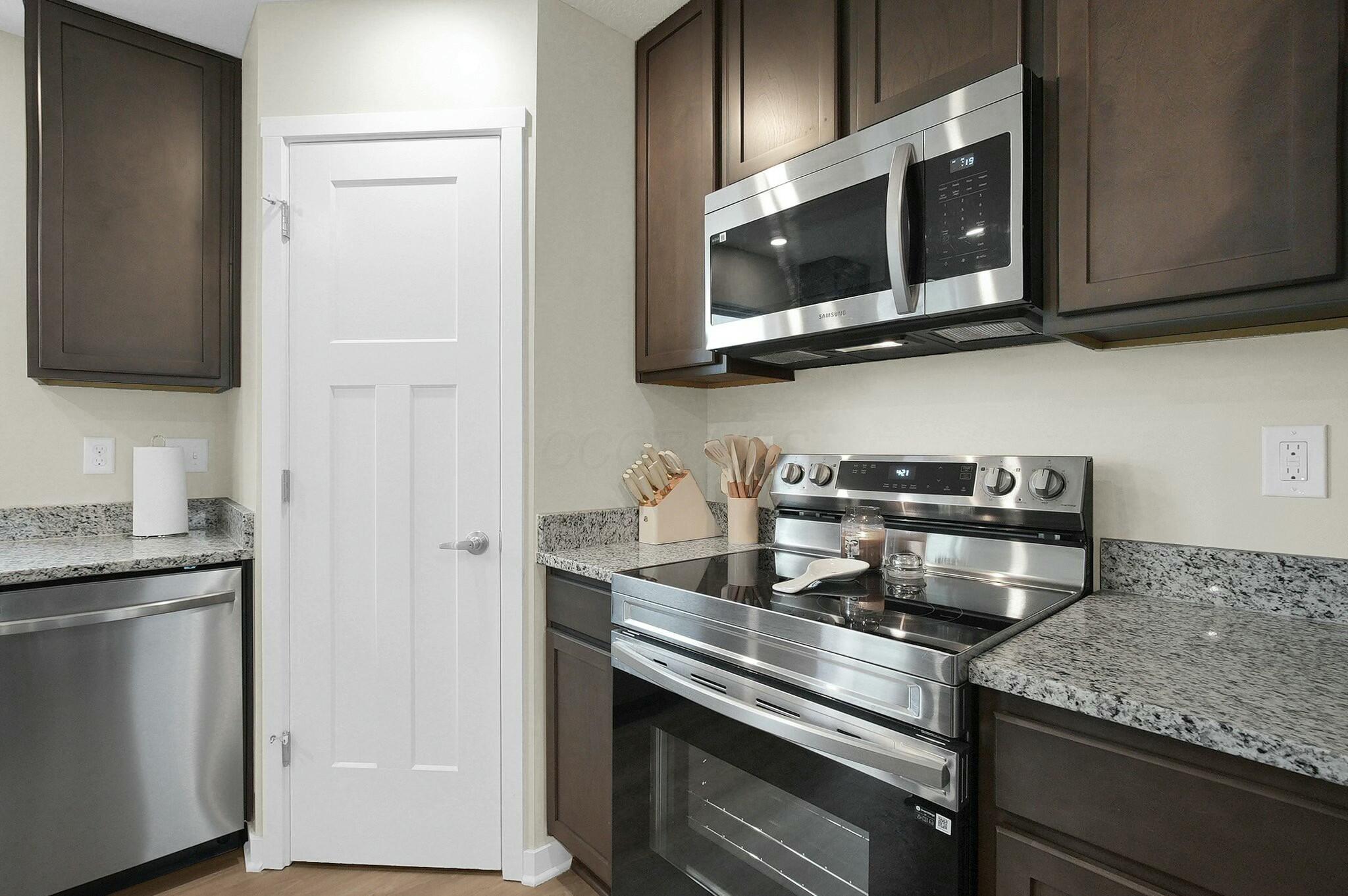 22 Henderson Lane, South Bloomfield, Ohio image 14
