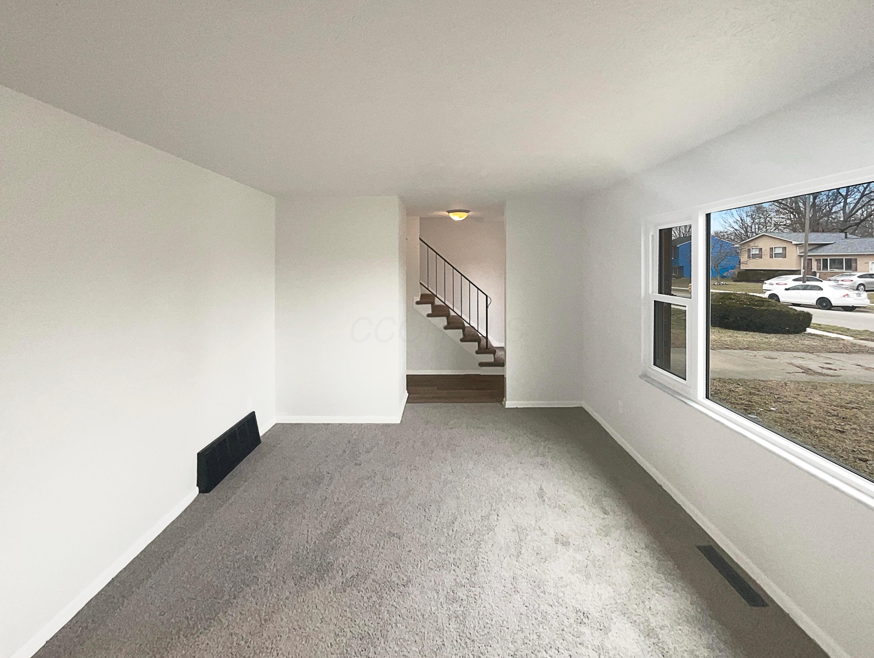 3547 Devin Road, Grove City, Ohio image 3