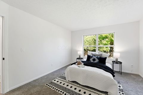 Tiny photo for 6778 Warriner Way, Canal Winchester, OH 43110 (MLS # 225041004)