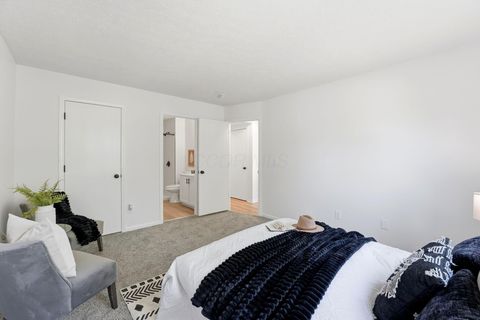 Tiny photo for 6778 Warriner Way, Canal Winchester, OH 43110 (MLS # 225041004)